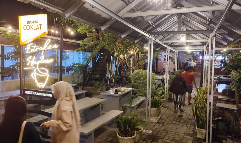Trengginas Kopi: Santai di Jantung Cilacap dengan Rasa Kopi yang Menggoda